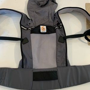 Ergo baby carrier